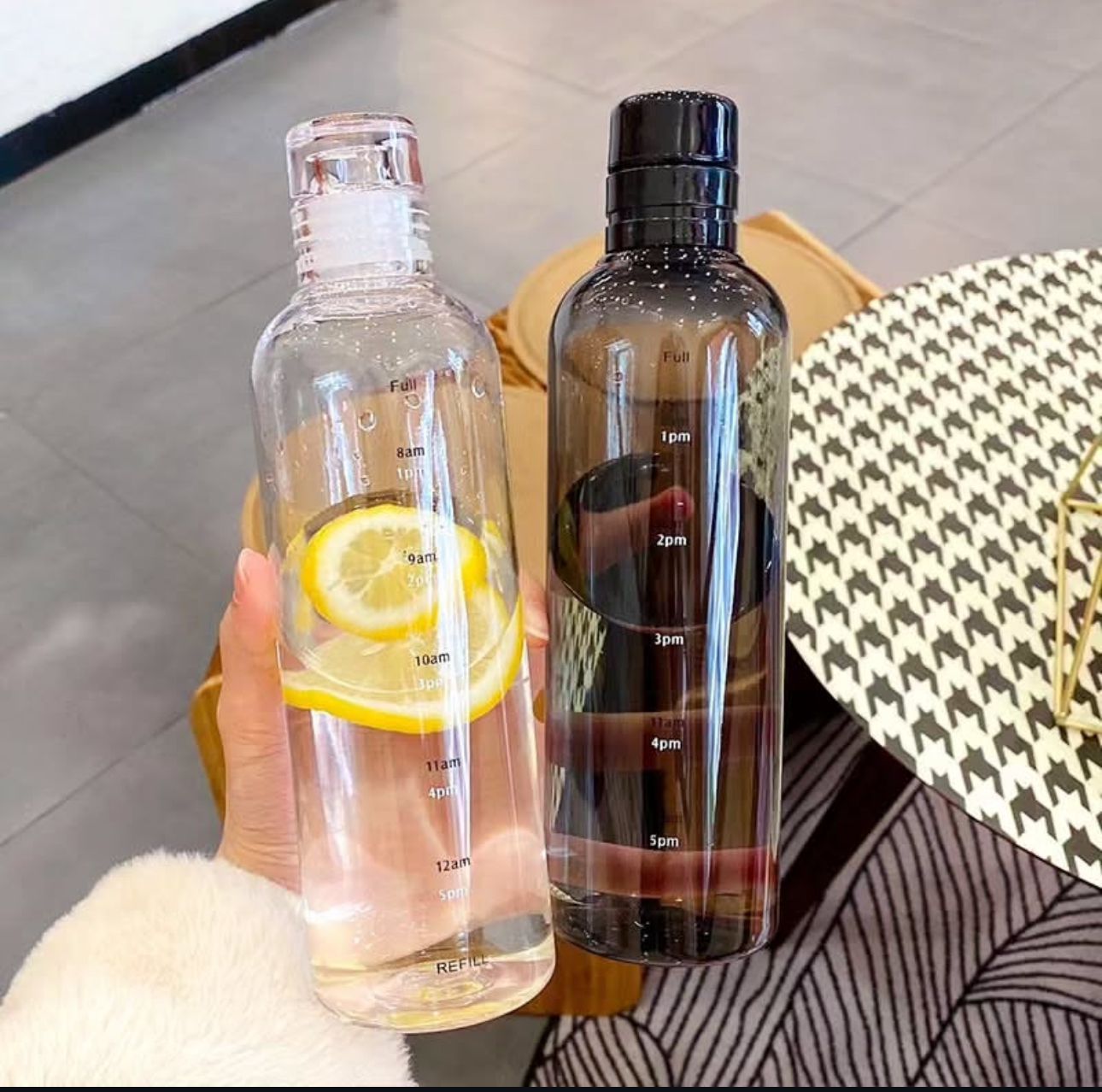 Acrylic Transparent Bottle With Time Scale