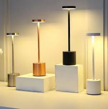 LED TOUCH LAMP - WHITE