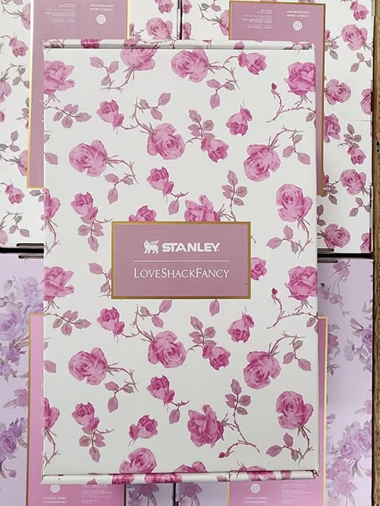 STANLEY LOVESHACK FANCY WHITE  PREMIUM PKGINNG